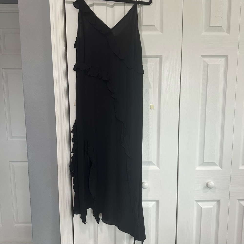 Elegant Black Ruffled Women's Dress